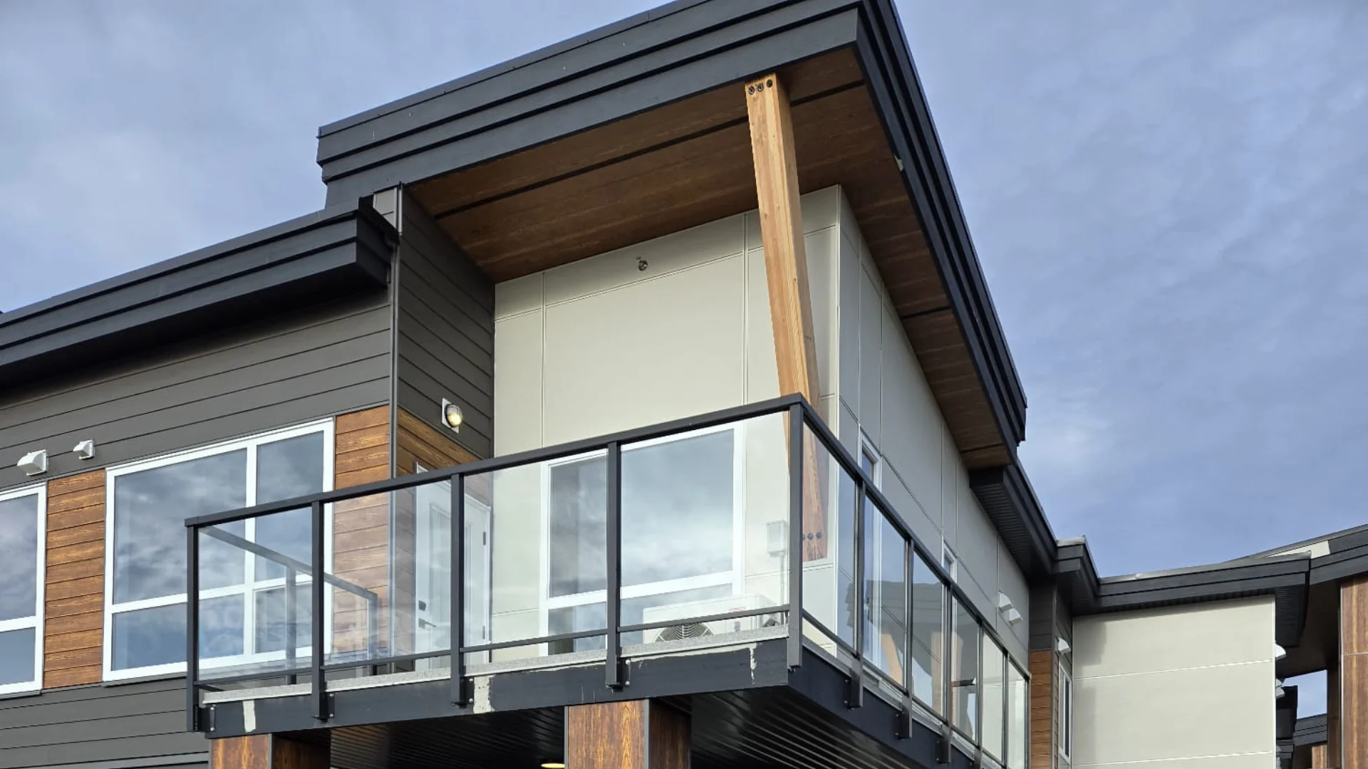 Exterior Finishing (3)